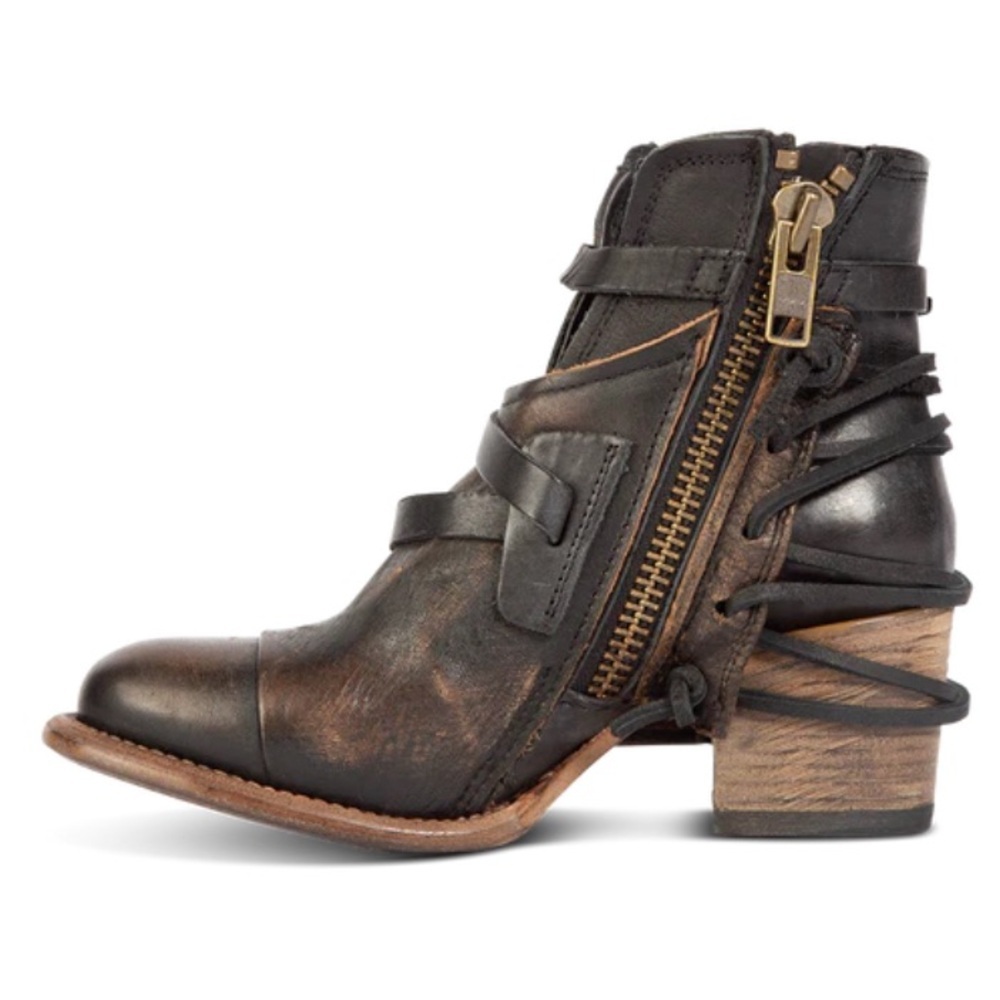 Freebird Women's Black Leather Ankle Boots - Picture 3 of 7